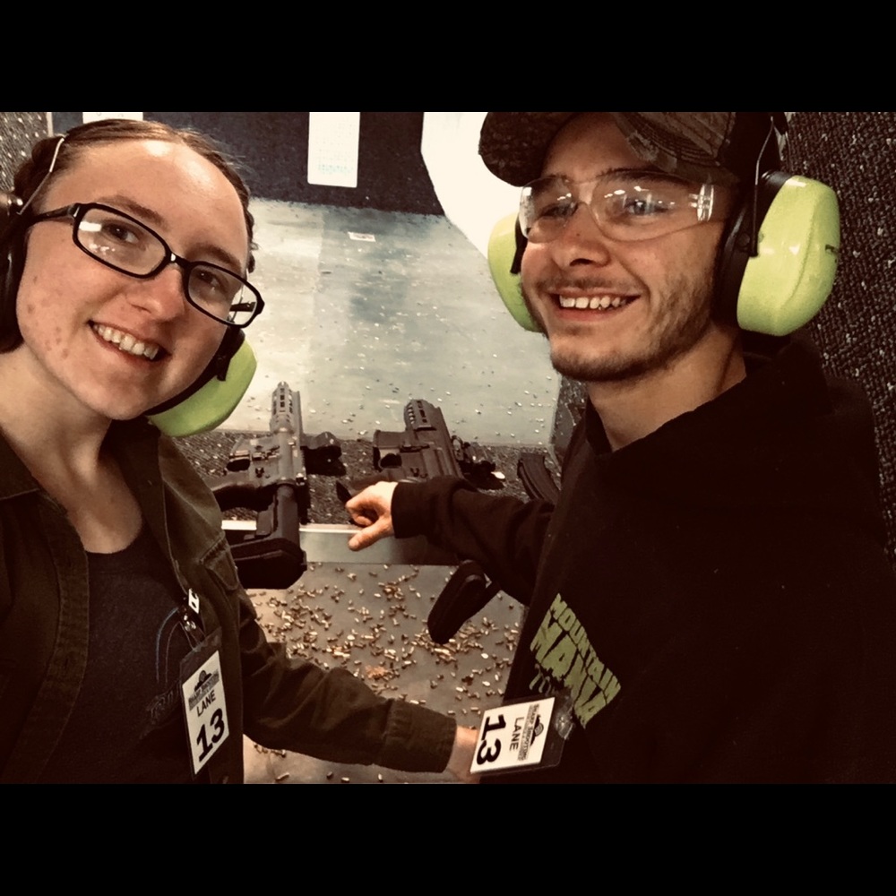 Meet your Posher, Hayley